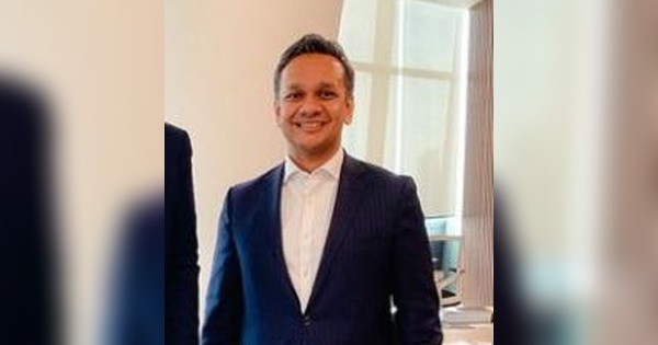 任数字经济机构CEO惹议 阿努亚:我与法米没任何关系
